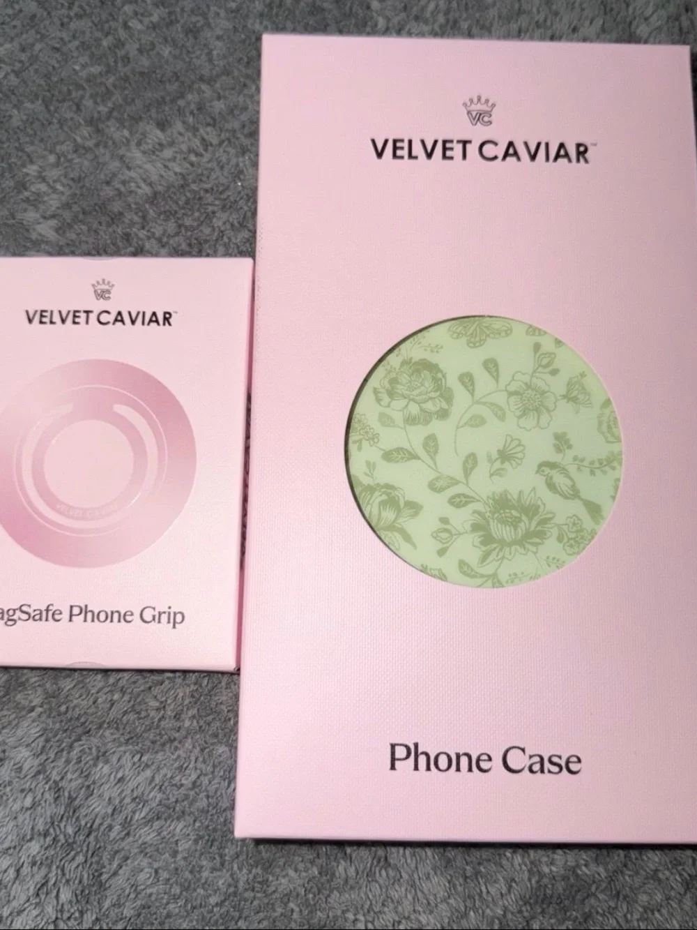 Velvet Caviar Light Green Floral iPhone Case with MagSafe